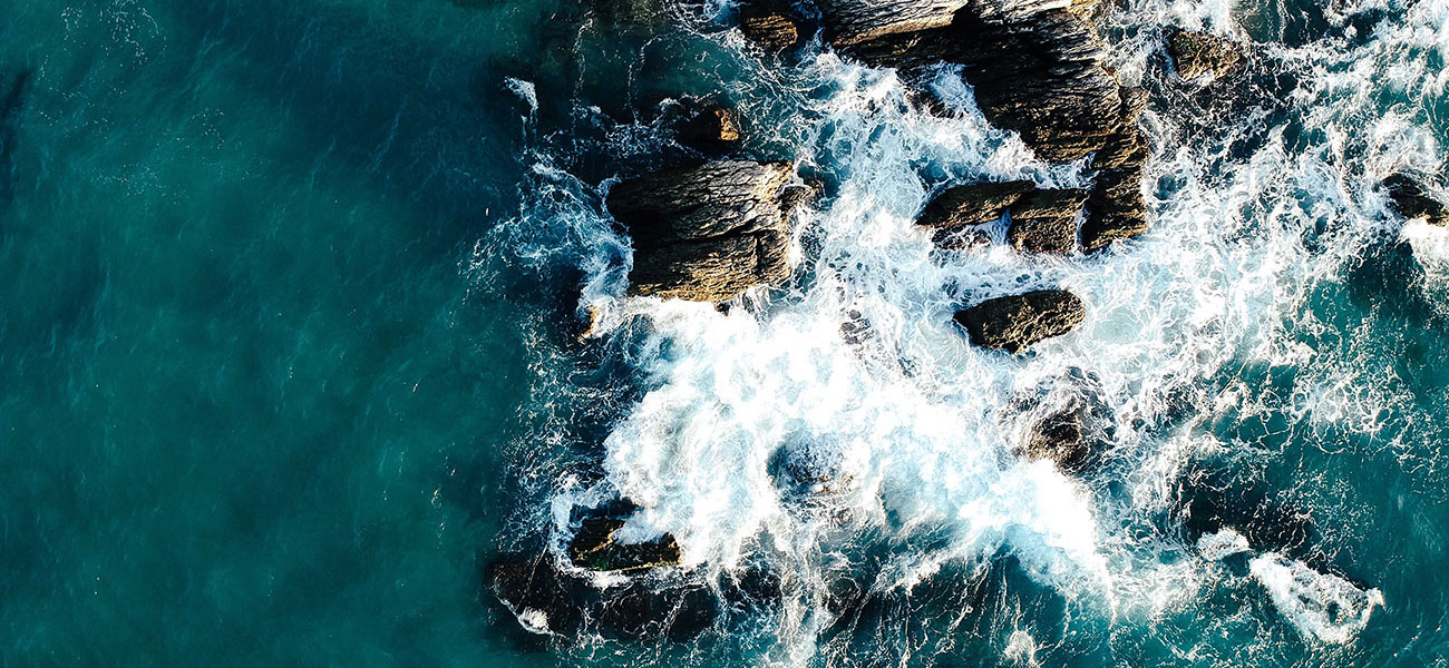 pre header default image